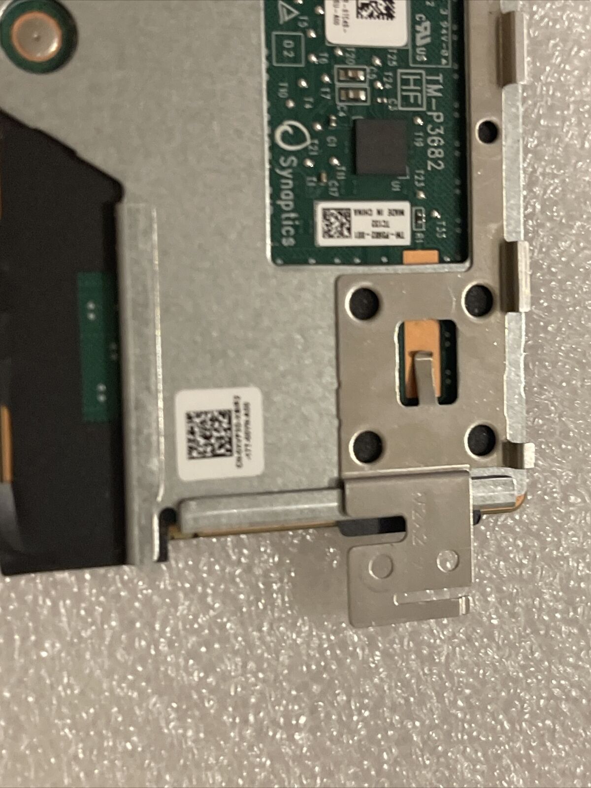 Genuine DELL ALIENWARE M15 R6 Touchpad With Cable V1YPR XVP3D H1 B3