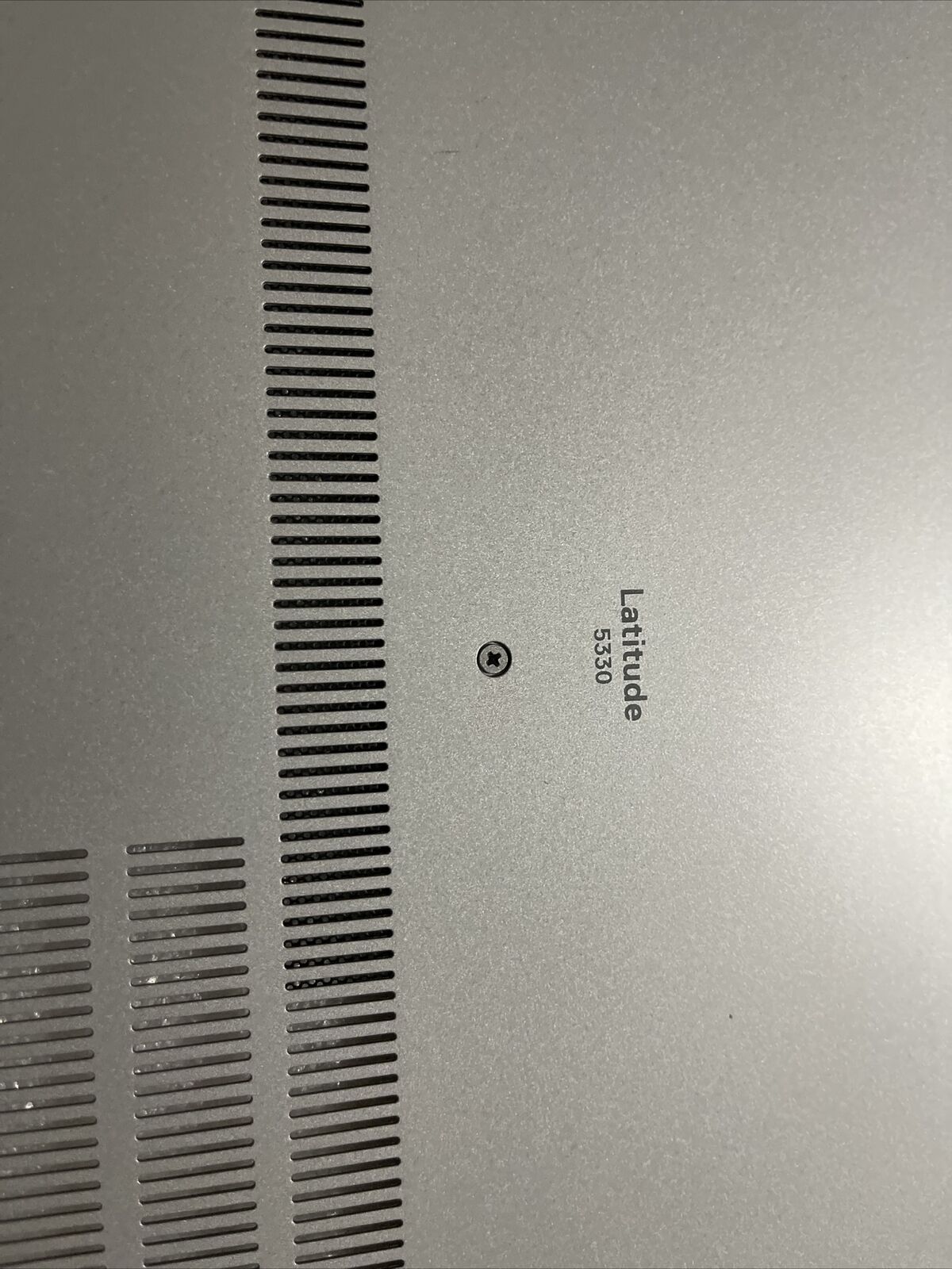 Dell Latitude 5330 E5330 2in1 Lower Bottom Base Case Cover 008W5X 08w5X HM B3