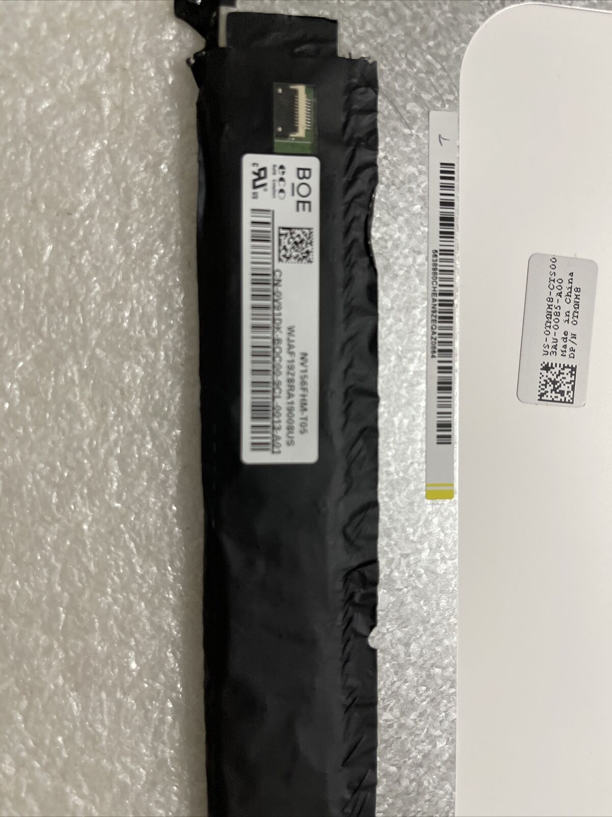 Dell Precision 3541 3540 Latitude 5500 5510 LCd Screen 40 Pin 0V91DK LT S3