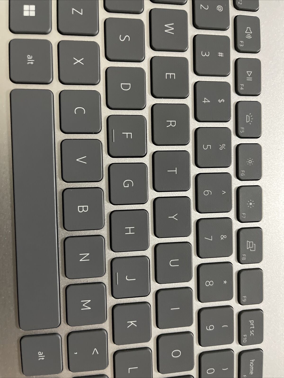 Dell Inspiron 16 5625 5620 Palmrest English Backlit Keyboard Silver 0HJ5PC K2 P7