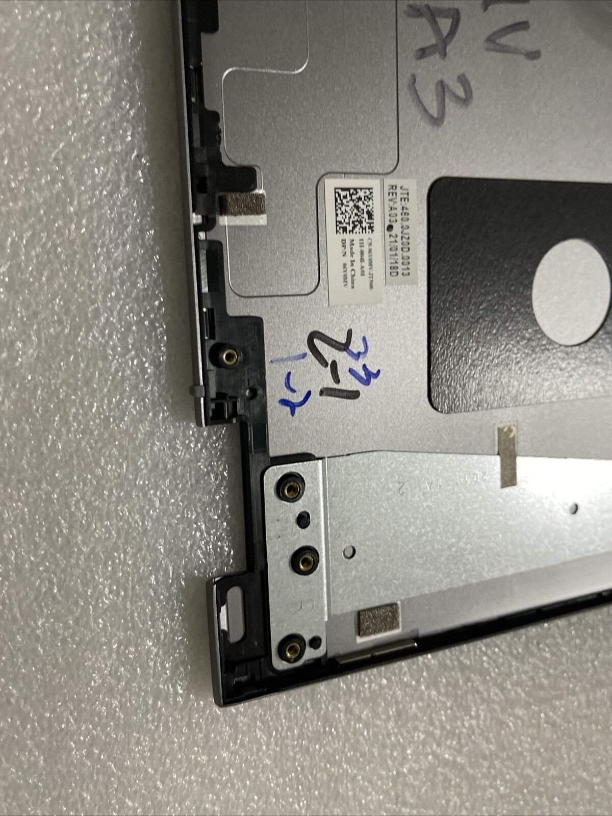 Dell OEM Inspiron 5400 5406 7405 2-in-1 LCD Back Top Cover Gray 06Y0MV H2A3 Dent