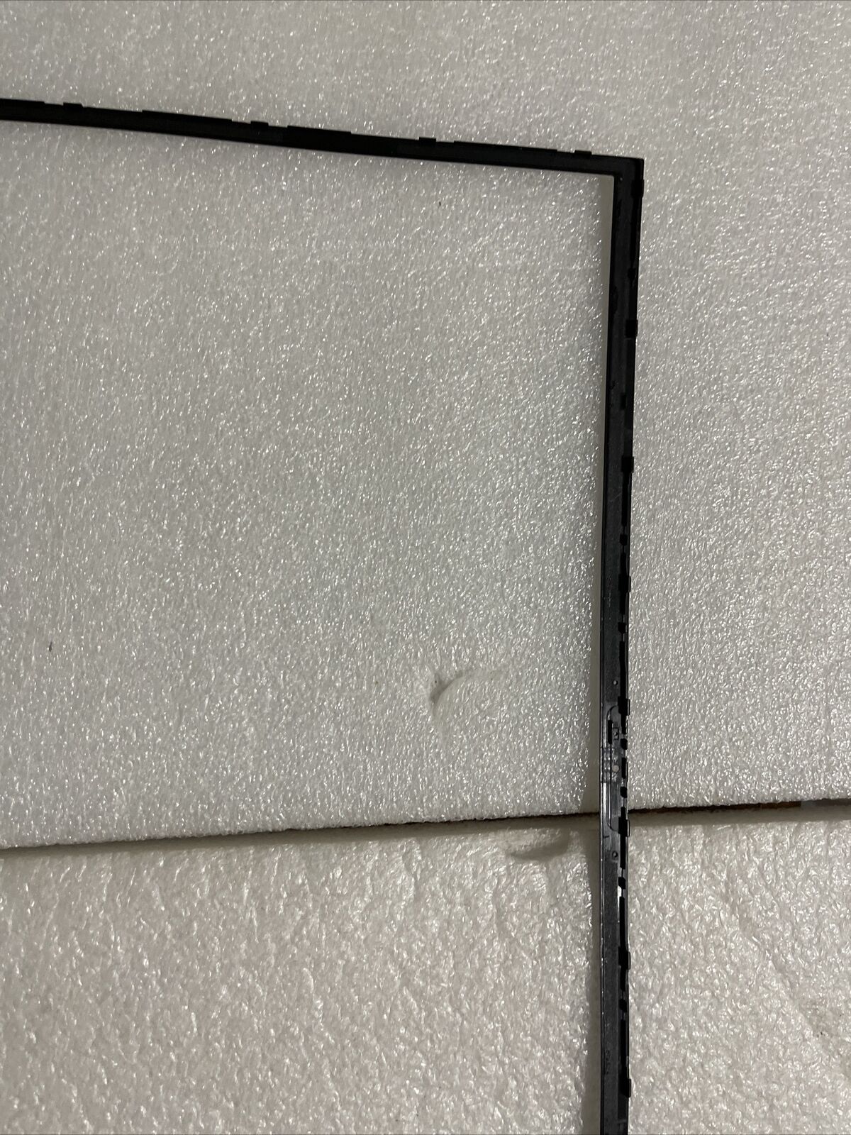 Genuine Dell Alienware M15 R2 Laptop LCD Front Bezel Cover  075D23 75D23 H1 N3