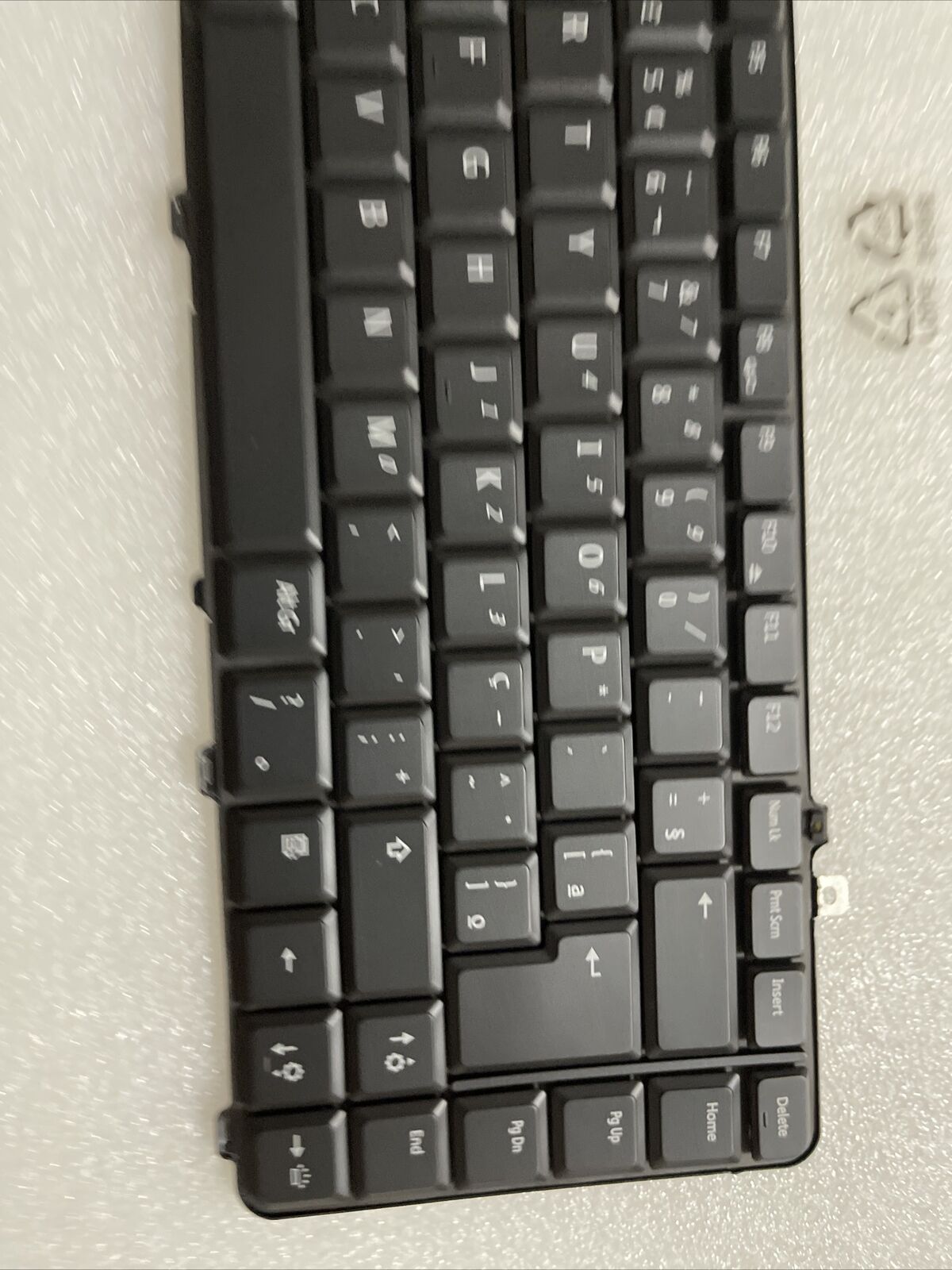 New Genuine Dell Studio 1535 1536 1537 Laptop Brazilian Keyboard 0KR769 A1