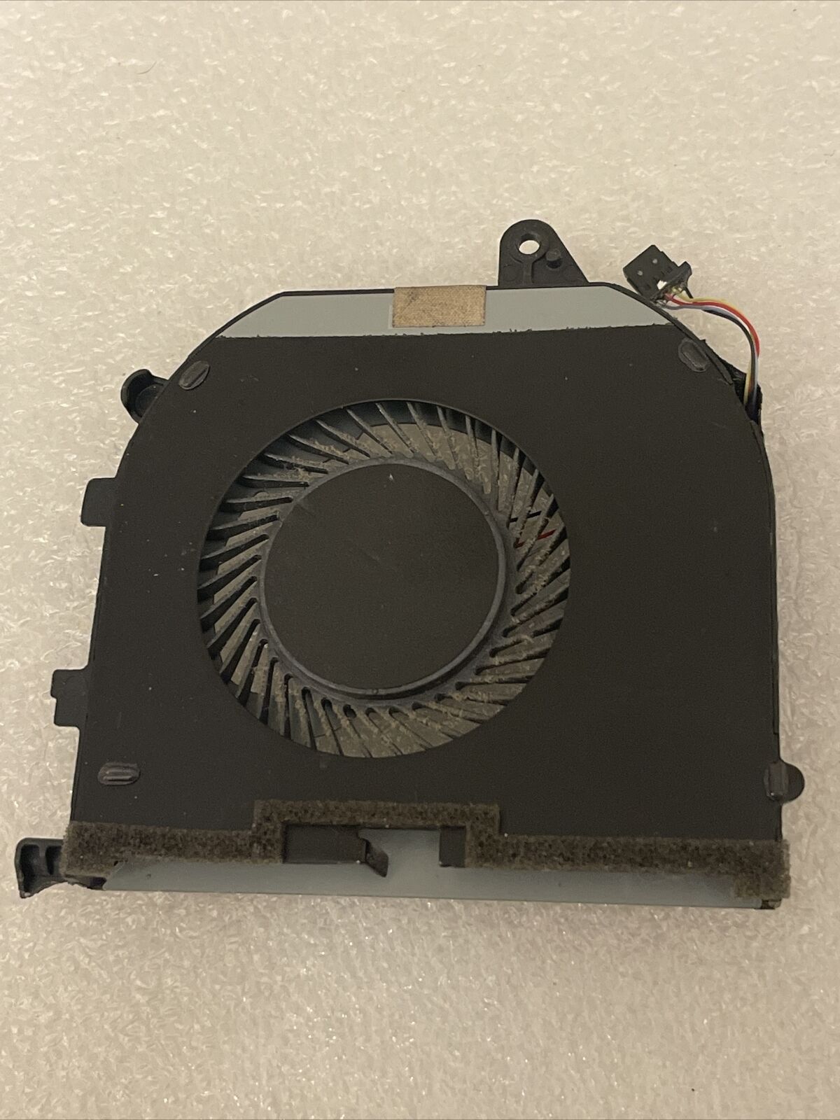 Genuine Dell XPS 15 9570 Laptop CPU GPU Cooling Fan 008YY9 08YY9 P2