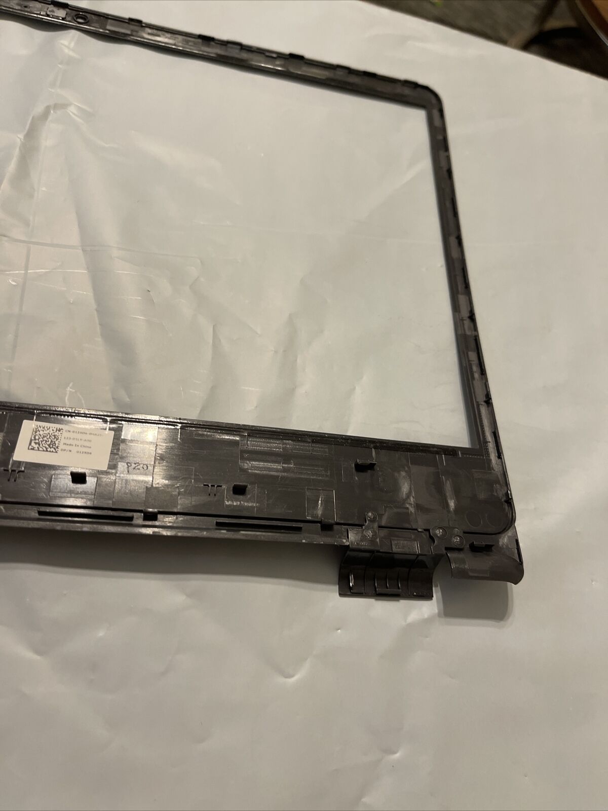 Genuine Dell OEM Vostro 3401 14" Front Trim LCD Bezel 125D6 0125D6 N2
