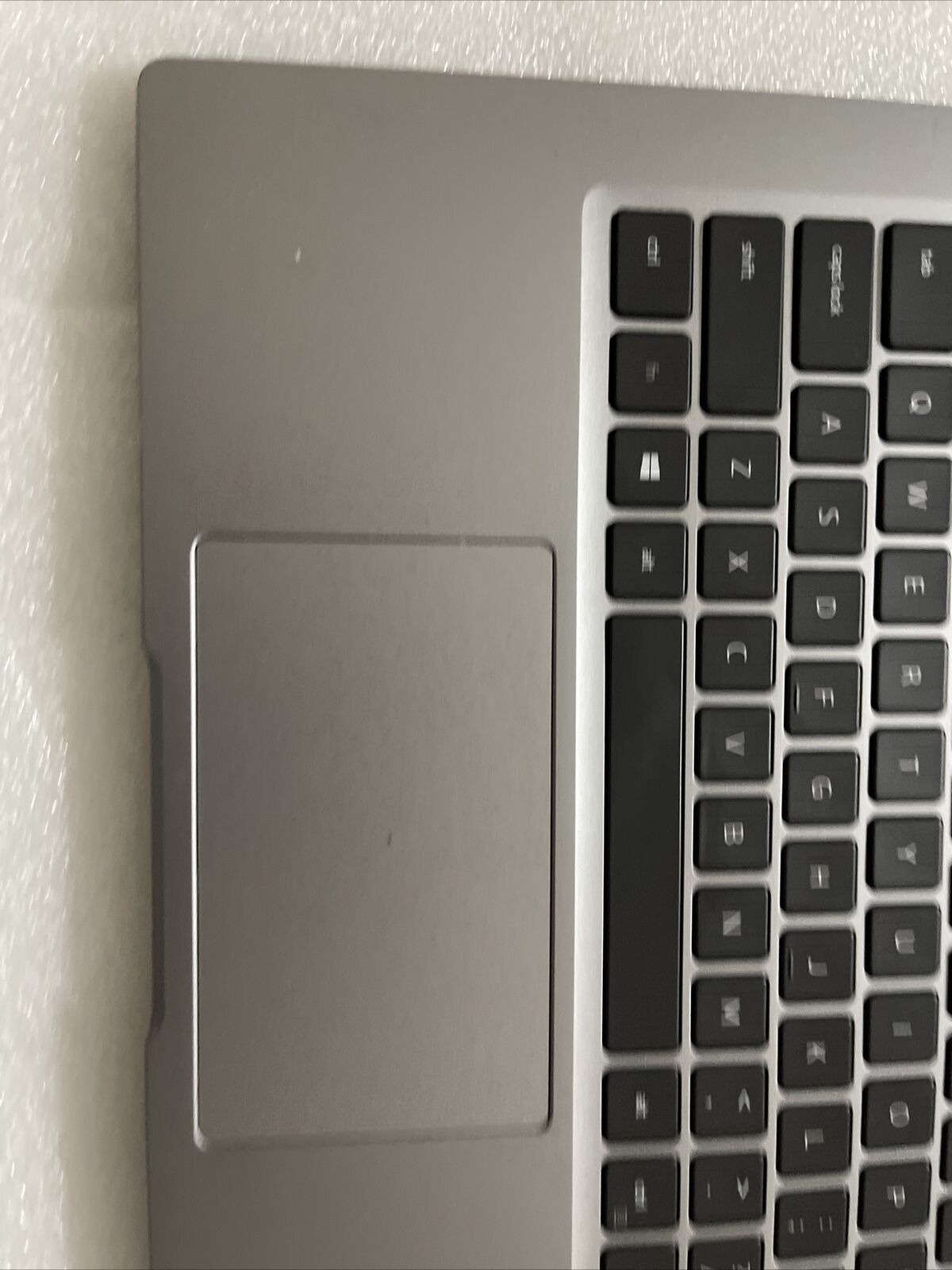 OEM Dell Latitude 5320  Palmrest Touchpad US Backlit Keyboard VJ41Y 0VJ41Y H1 P9