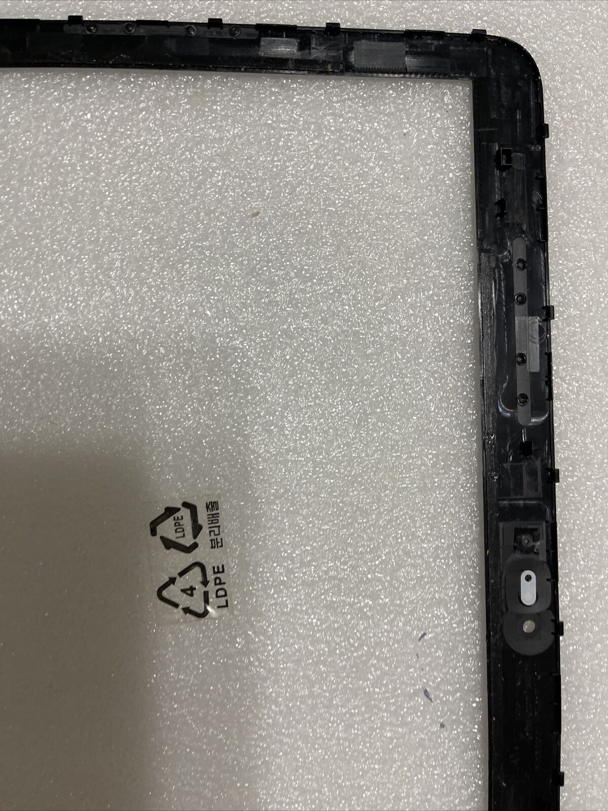 Genuine Dell Latitude 3300 13.3 Touchscreen Front Trim LCD Bezel RCM38 0RCM38 N6