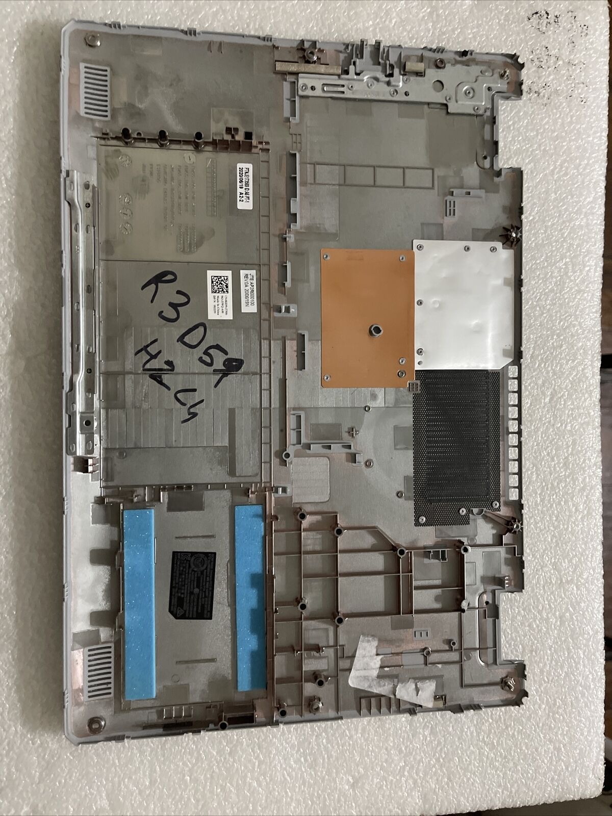 Genuine Dell Inspiron 5593 Laptop Bottom Base Case Cover Assembly R3D59 H2 C4