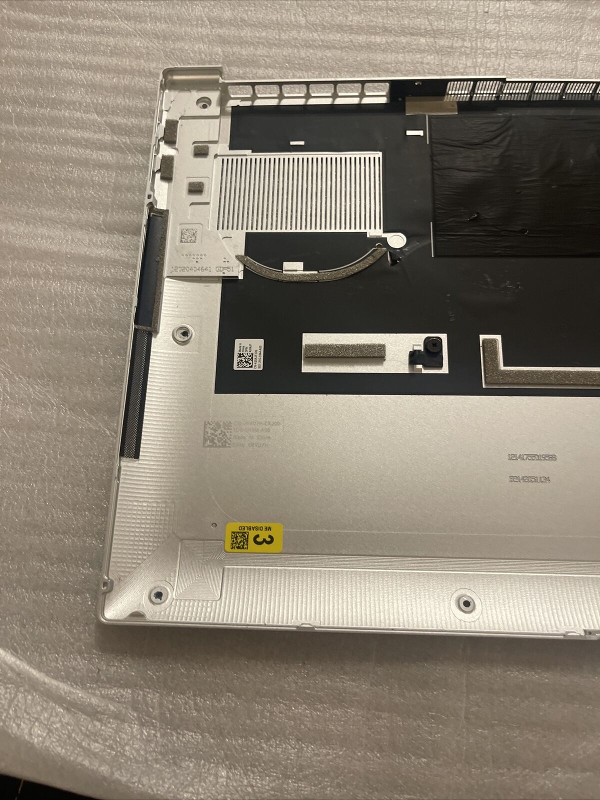 Genuine Dell  XPS 15 (9500) Bottom Base Metal Cover KVD7H 0KVD7H DWT74 0DWT74 C4