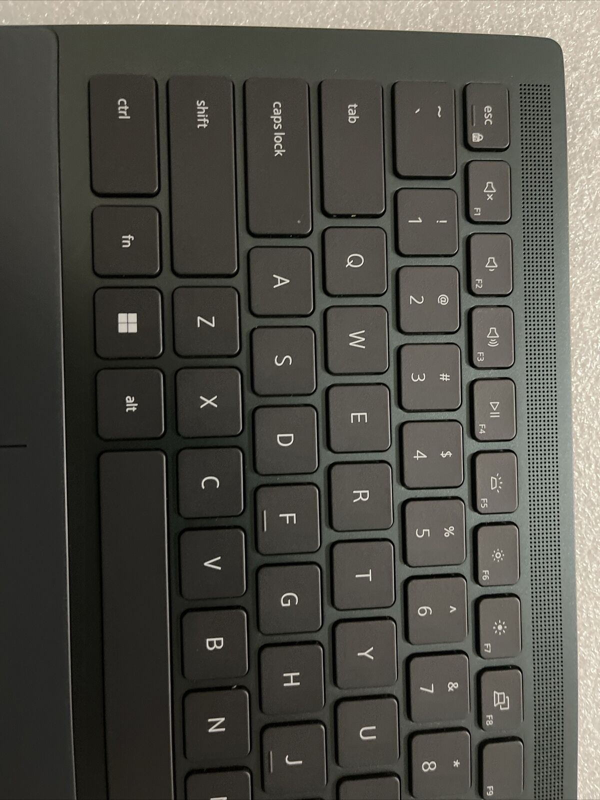 Dell Inspiron 14 Plus 7420 7425 Palmrest Touchpad Backlit Keyboard 9H2FF H4 B5
