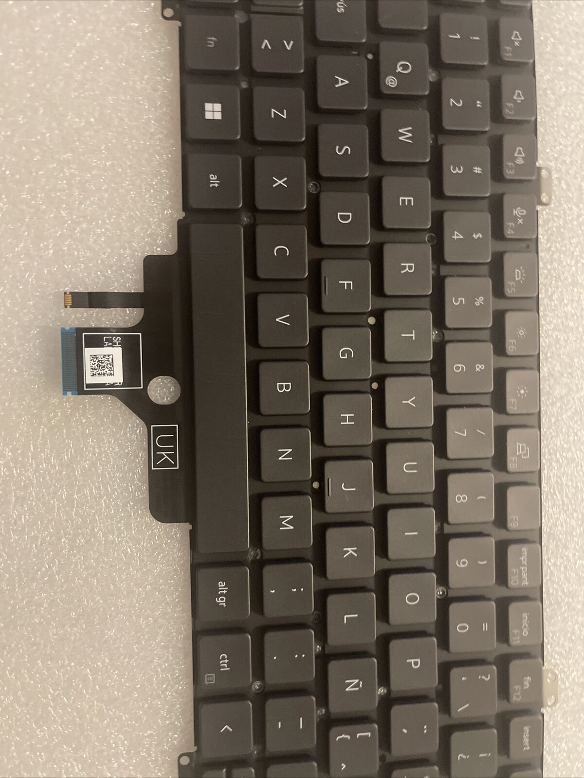 New Genuine DELL latitude 7520 BACKLIT Spanish Latin Keyboard