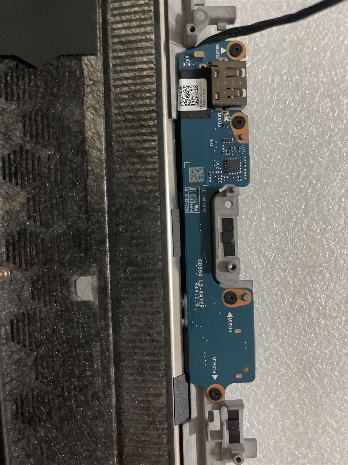 OEM Dell Alienware x15 R1 Laptop Palmrest Touchpad Keyboard  Extras 0V6M0K NT P6