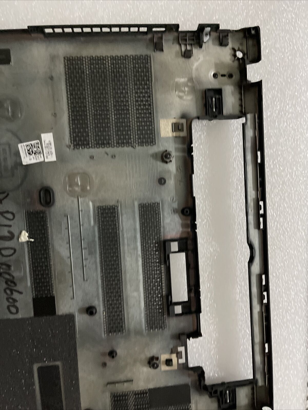 Genuine Lenovo ThinkPad T470 Bottom Base Cover  SCB0K37896 AP12D000600 H2 N1