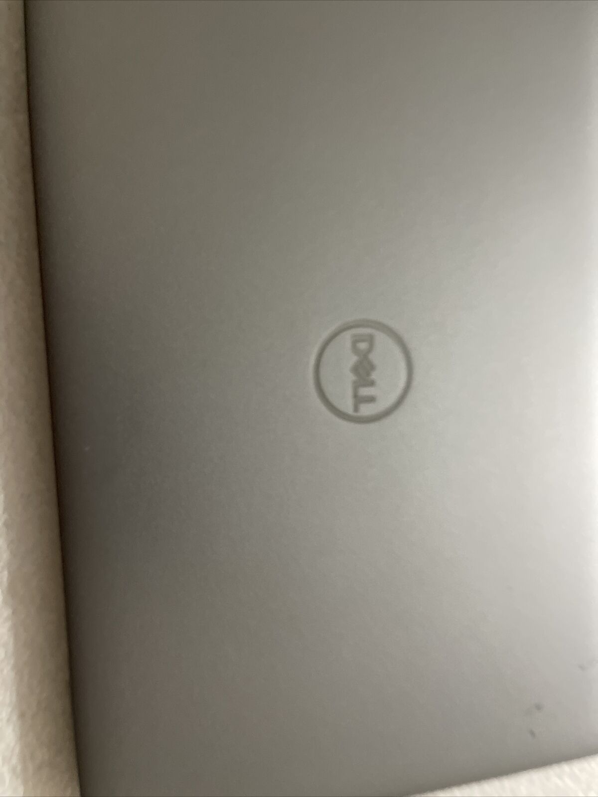 Genuine Dell Precision 3560 3561 Latitude 5520 5521 Back Cover Rear  94D8X S2 M1