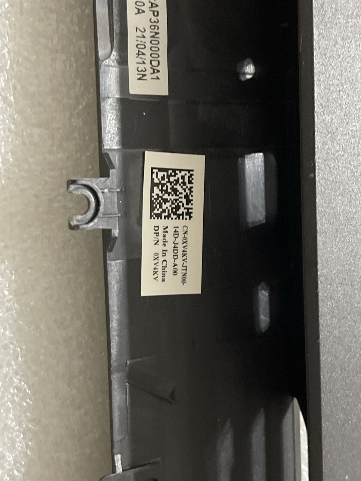 Genuine Dell G15 5510 5511 5515 Hinge Cover Heatsink  cover 0XV4KV XV4KV H1 S1