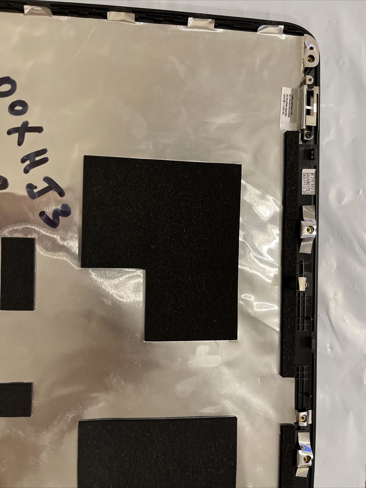 Genuine Dell Vostro 1015 15.6" LCD Lid Back Cover Assembly 0XHJ3 00XHJ3 B9