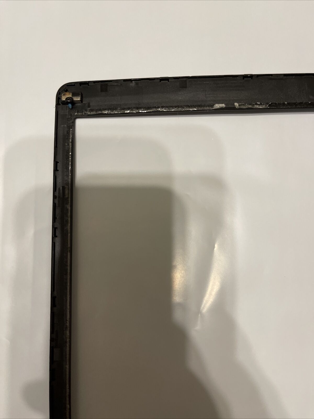 OEM Dell Latitude 5480 Laptop LCD Bezel Webcam Port LED Grade B P/N YWV2C N1