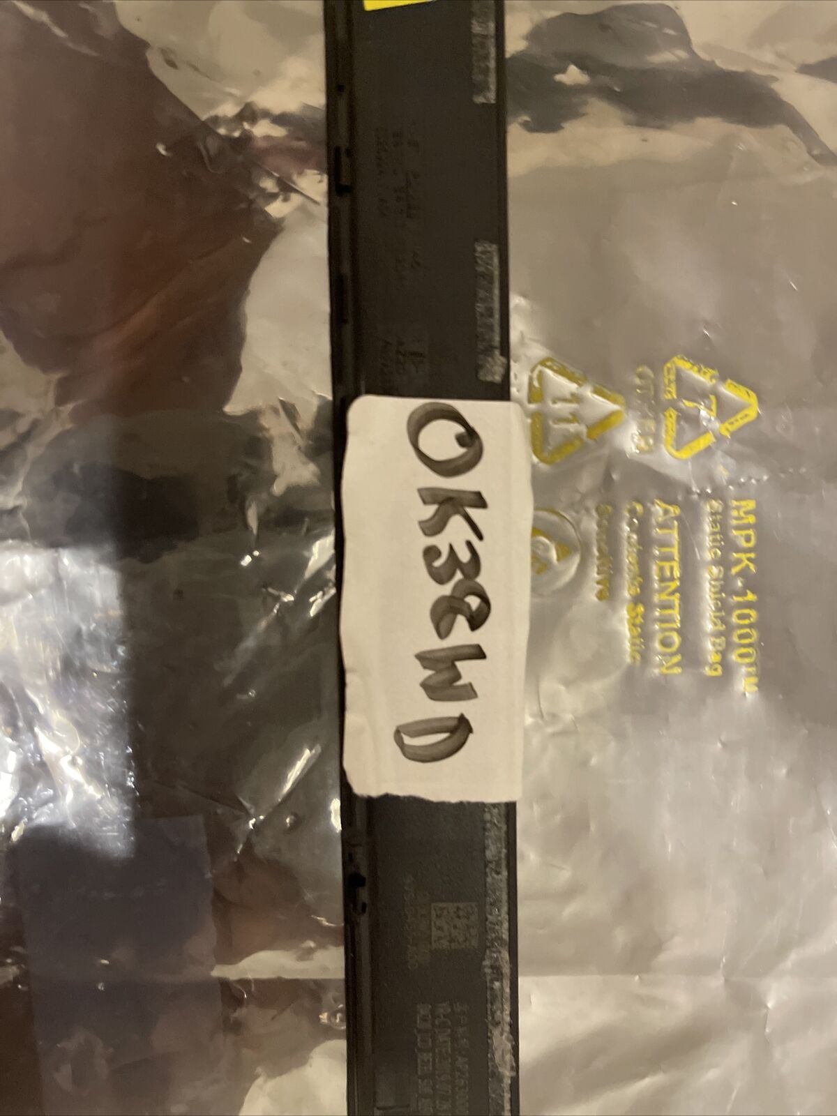 New Genuine Dell Latitude 7290 LCD Front Bezel Surround Webcam Port 0K38WD K38WD