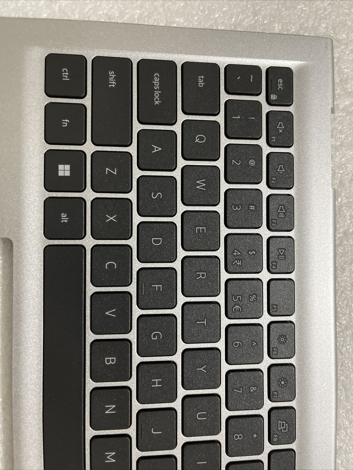Dell Inspiron 15 3510 15.6 Palmrest US Non Backlit Keyboard MM6M3 G8XT0 H1 P4