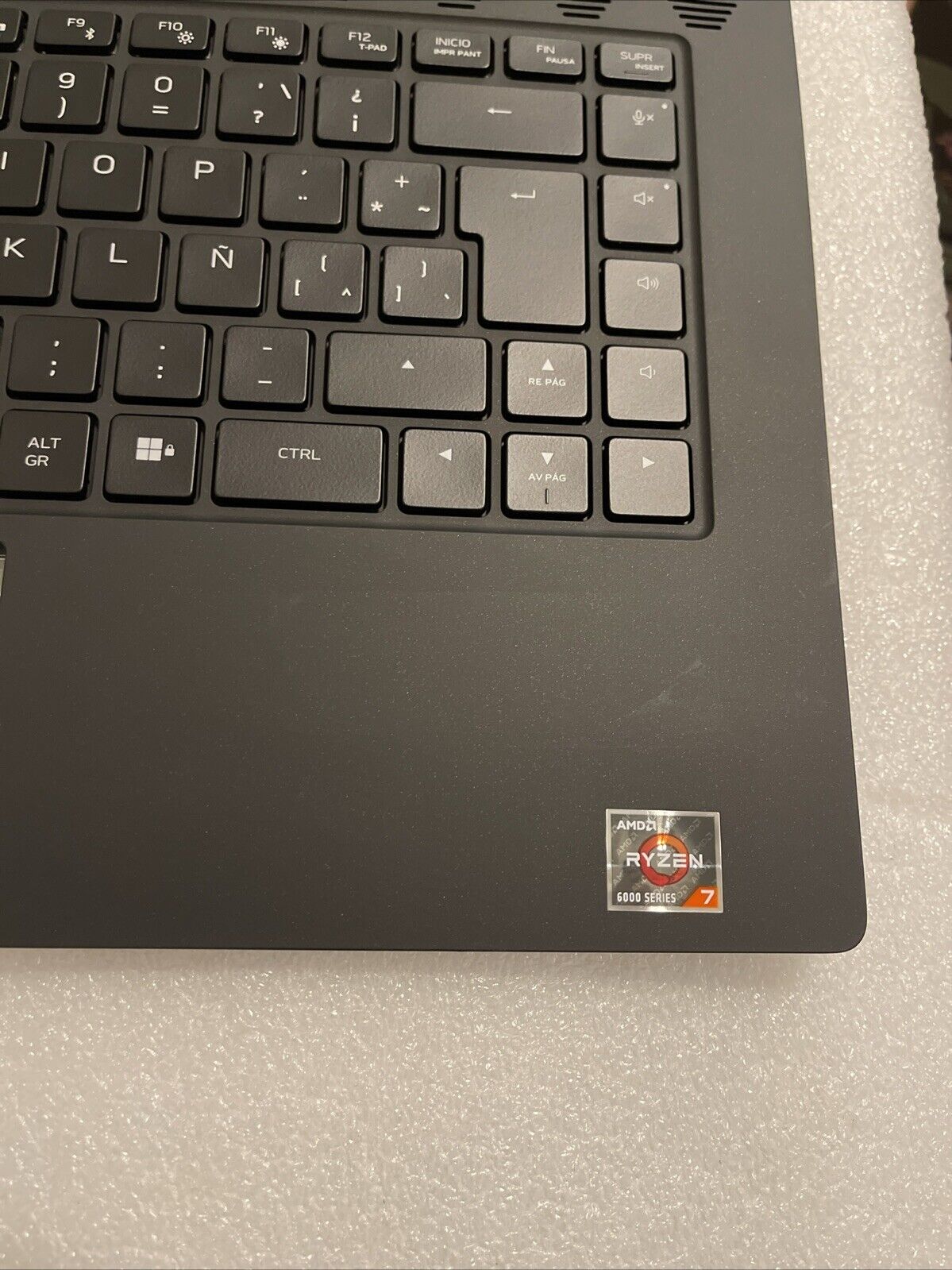 Dell Alienware M15 R7 Spanish Backlit Keyboard Palmrest DGWY5 H9JDP S1 P7