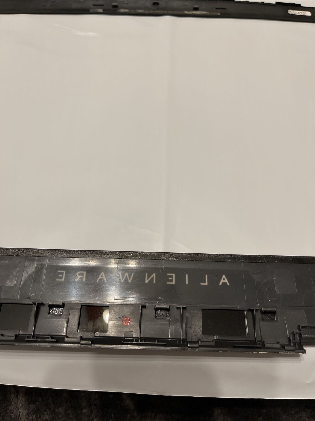 PN5XV Dell Alienware 17 R4 LCD Front Trim Cover Plastic Bezel Webcam PN5XV N1