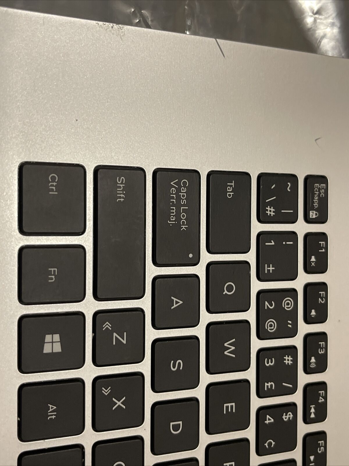 OEM Dell Inspiron 15 5580 Palmrest Touchpad French Backlit Keyboard K8HH4 H2 P1