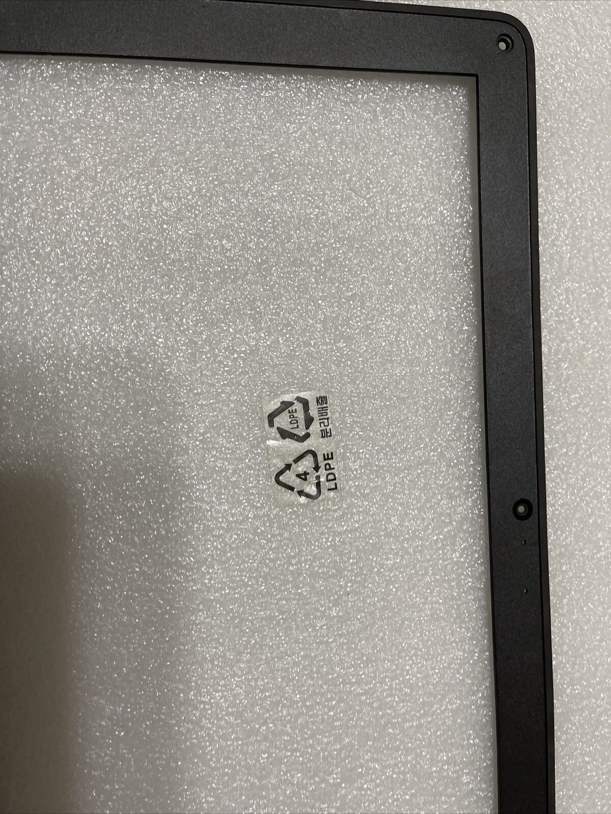 Genuine Dell Latitude 3120 Laptop  Front Trim LCD Bezel AP38B000400 R1060 H1 N6