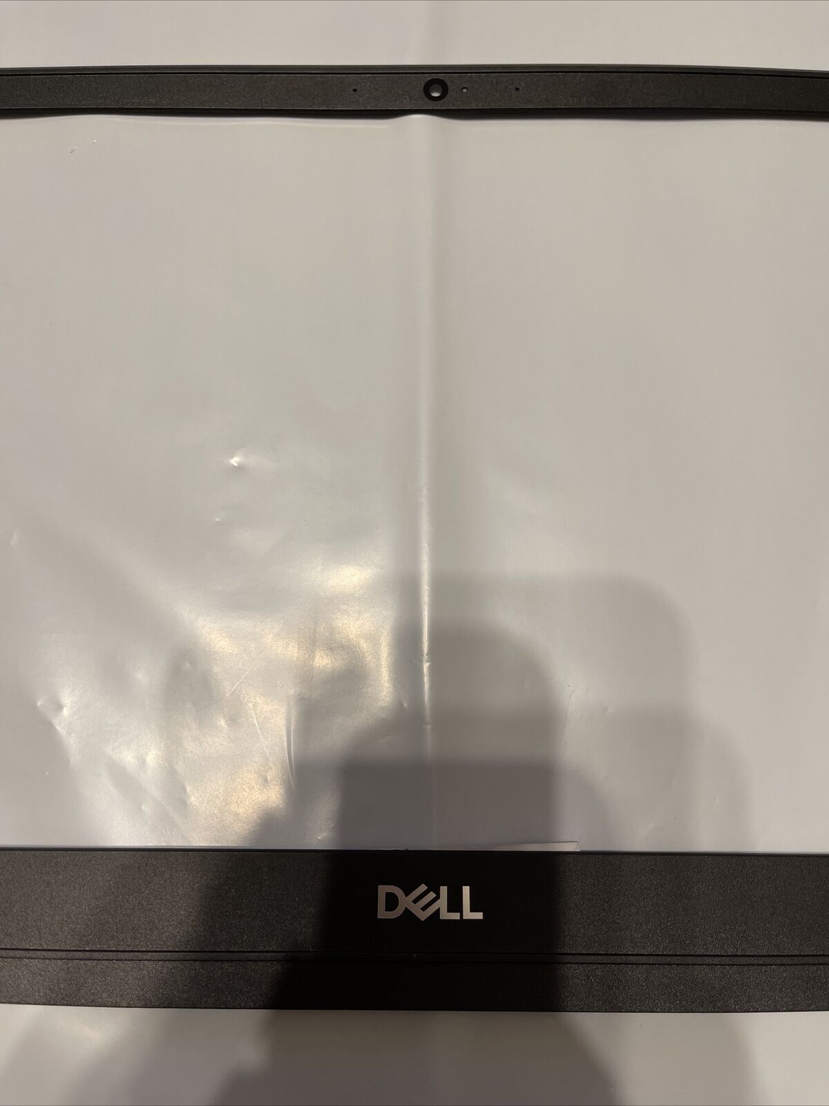 Genuine Dell Inspiron 15 5584 LCD Front Bezel P/N J0MYJ / 0J0MYJ N1