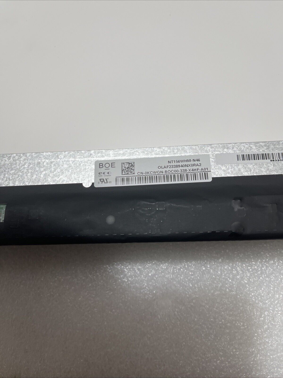 Dell Latitude 3520 WXGAHD LCD Screen w/Hinges NT156WHM-N46  PYVJ8 KCWGN D1S3