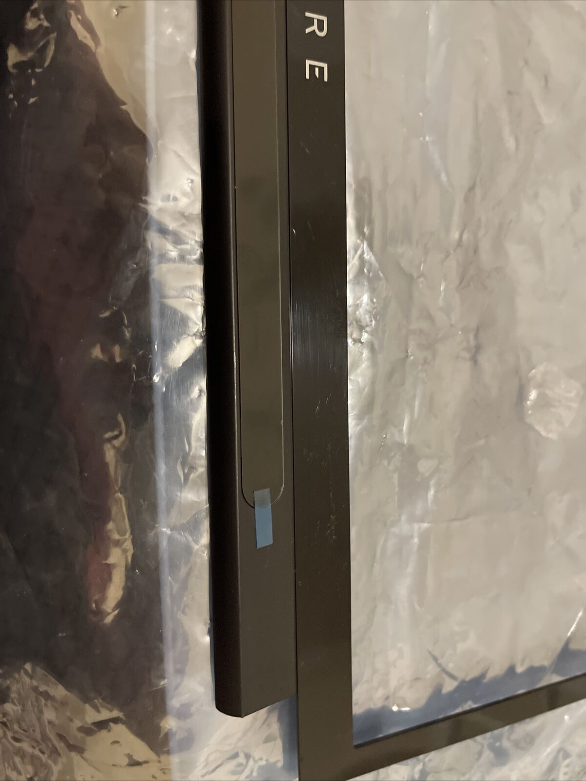 Genuine Dell Alienware Area 51M Laptop LCD Front Bezel Frame XC91K 0XC91K N3