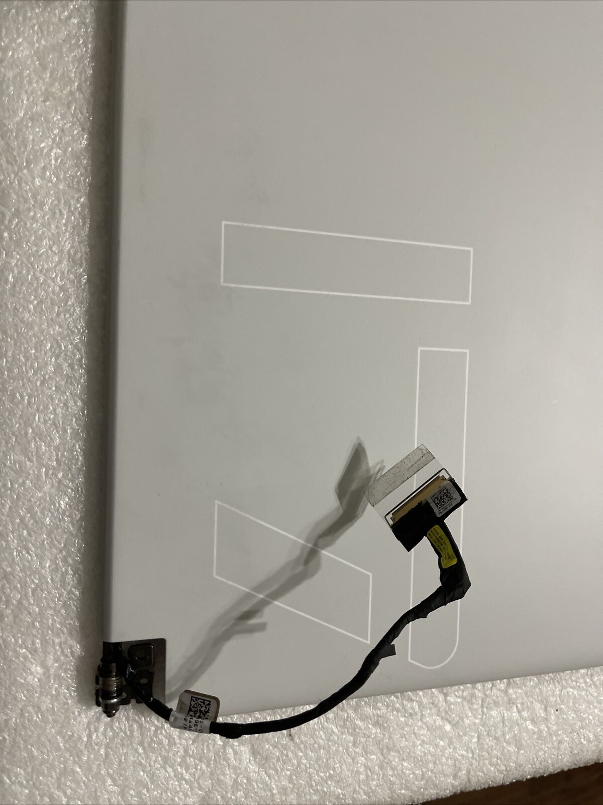 Defective Broken Dell Alienware X17 R2  17.3 FHD LCD Screen  3D2FF PXH4R R8 S7