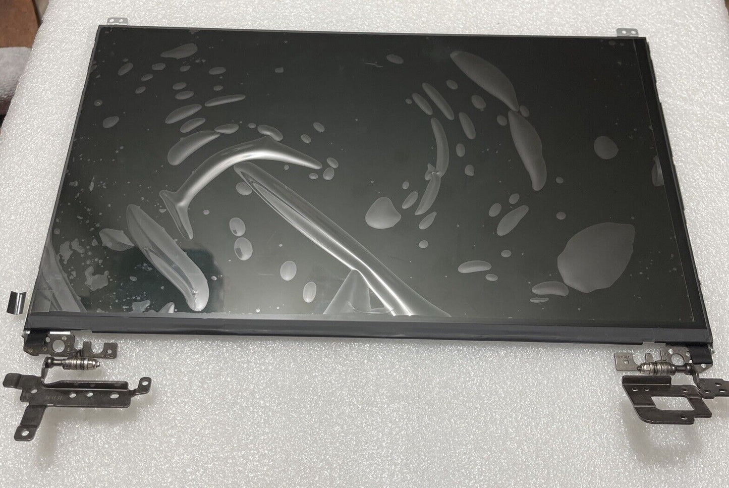 Dell Latitude 3520 WXGAHD LCD Screen w/Hinges NT156WHM-N46  PYVJ8 KCWGN D1S3