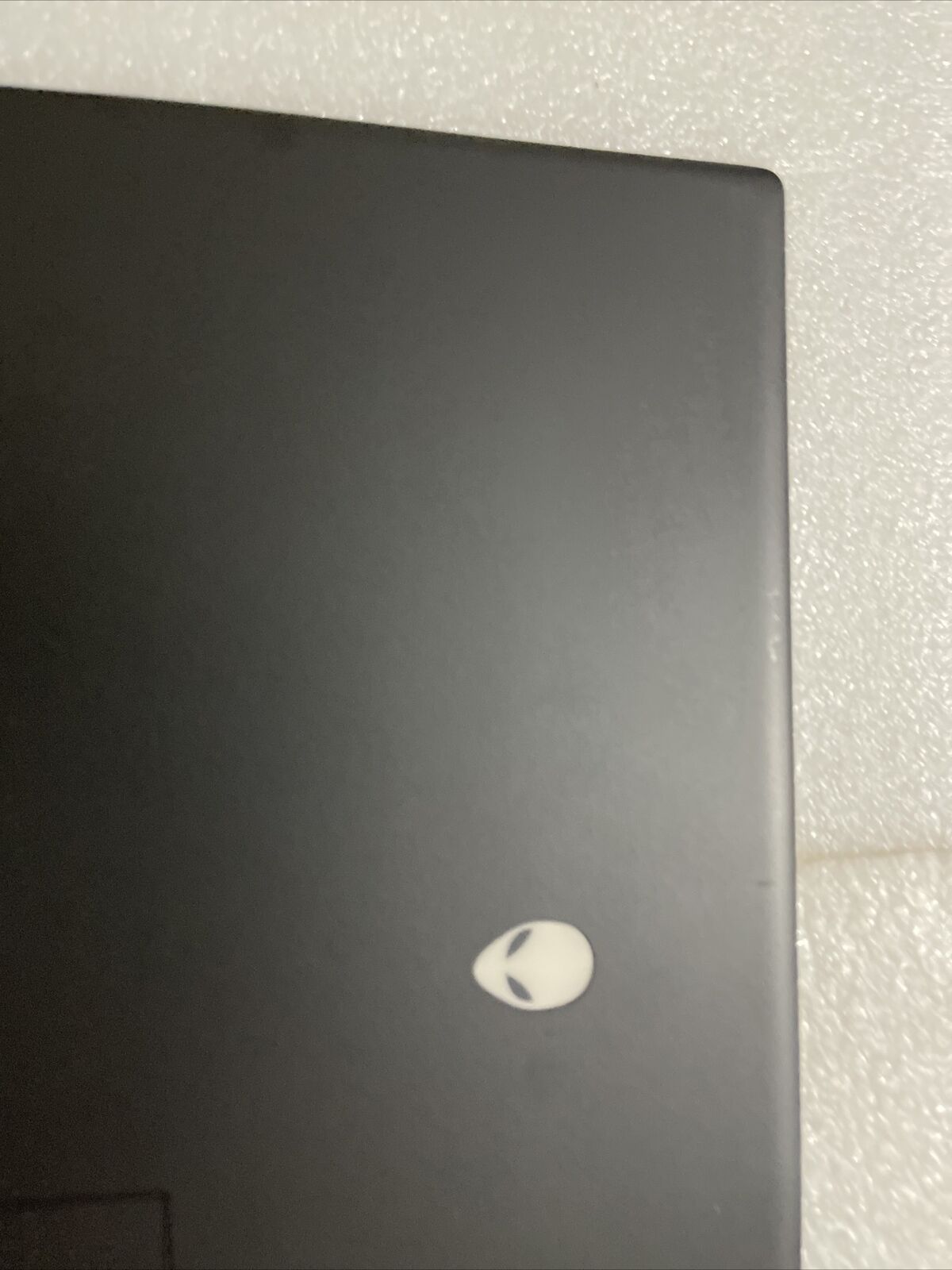 Dell Alienware M15 R5 R6 Laptop LCD Back Cover Camera Black 0HR3PD HR3PD H1 Q1