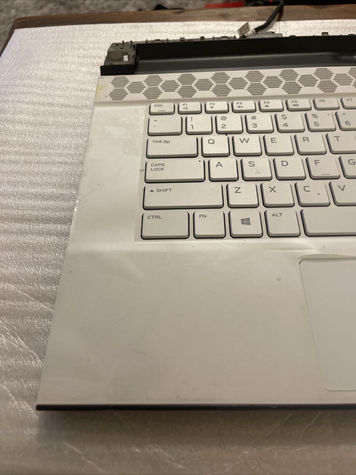 GENUINE DELL Alienware M15 R2 Palmrest US English Backlit keyboard 0MVM8D P5