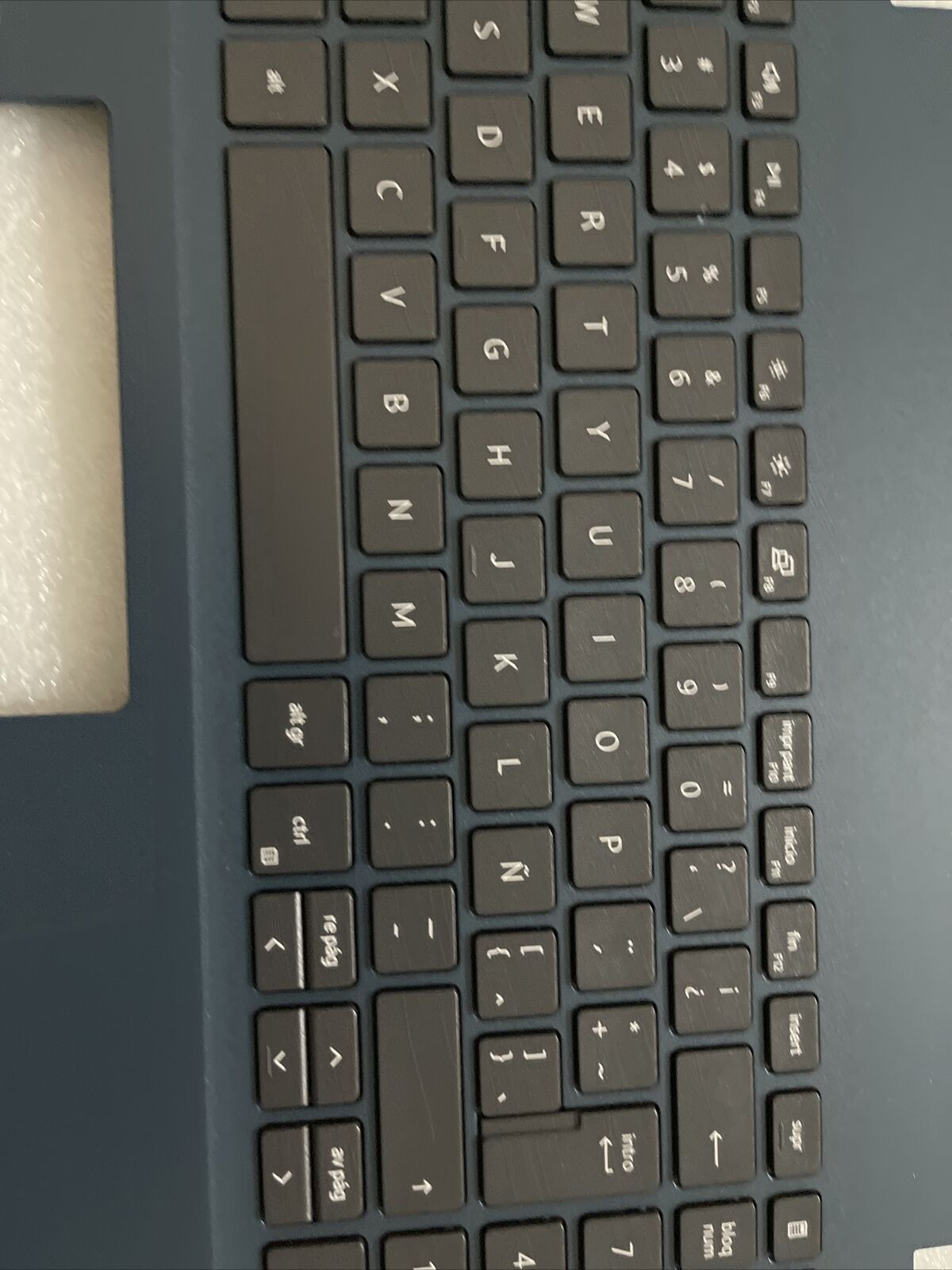 NEW GENUINE DELL Inspiron 15 3000 Palmrest SPANISH KEYBOARD NNV52 0NNV52 H1 P4