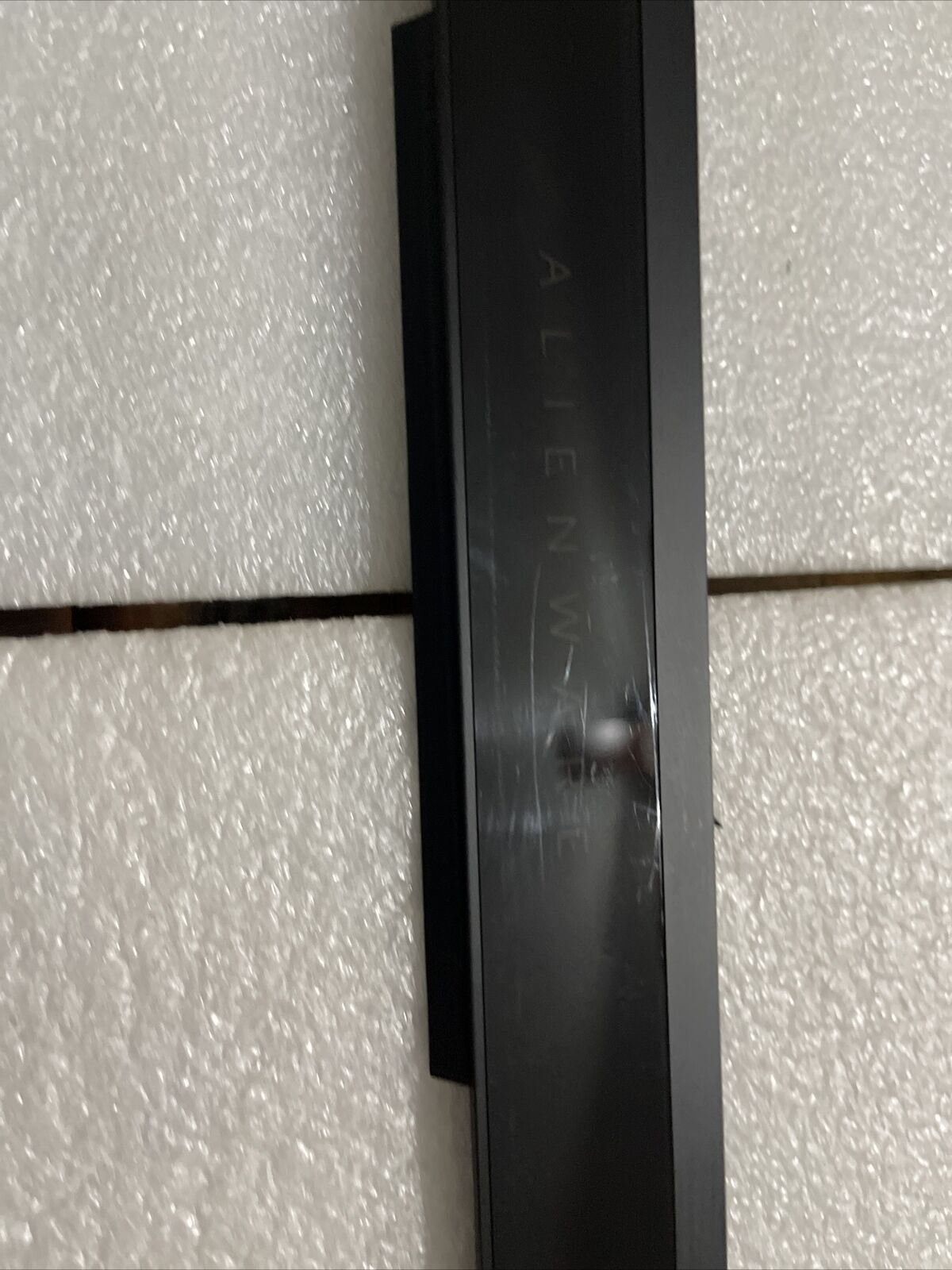 Oem Dell Alienware 17 R5 17.3" LCD Front Bezel Plastic Cover 3W1PN 03W1PN H1 N4