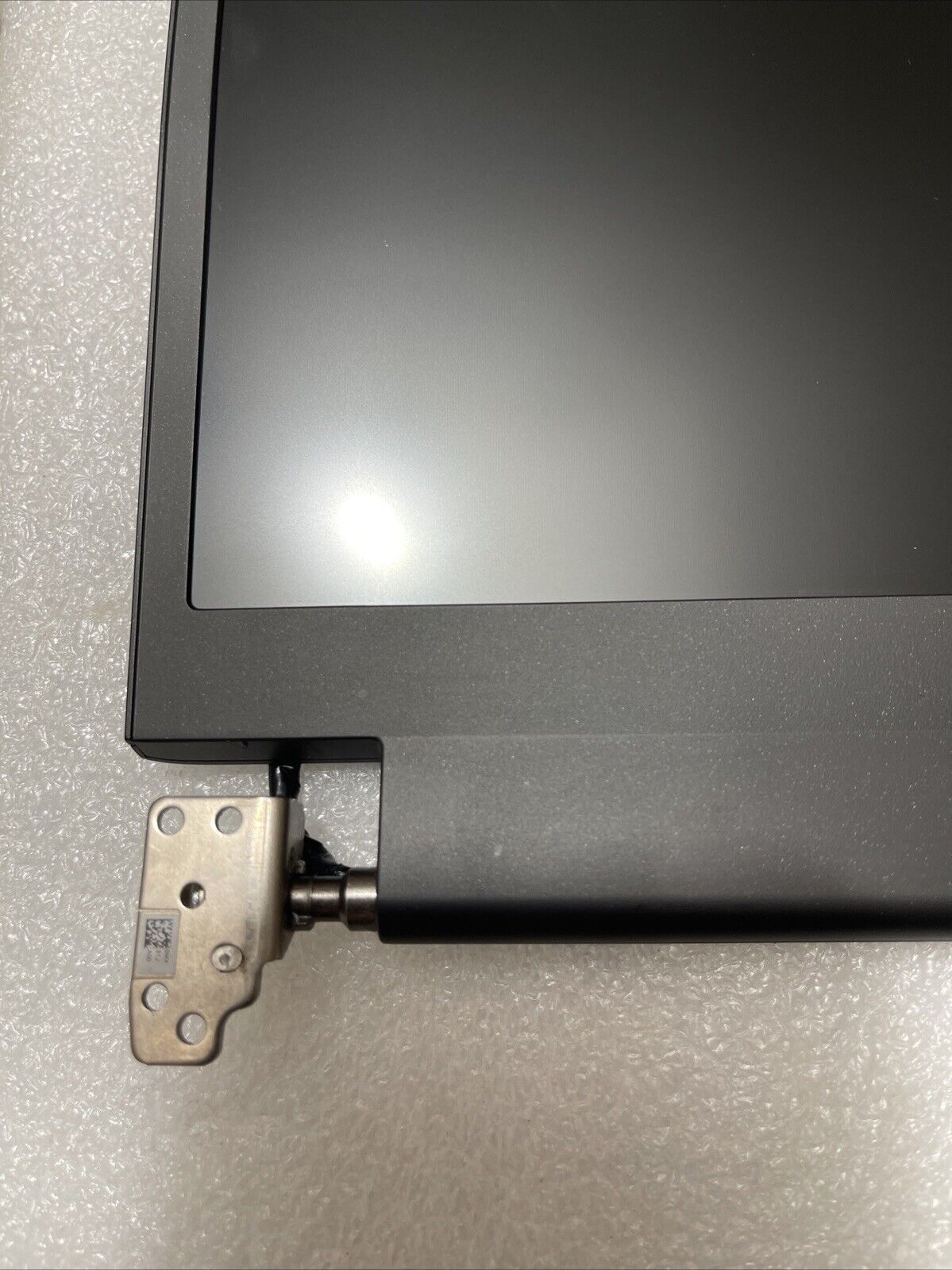 Dell Alienware m17 R5 AMD 165Hz FHD LCD Screen  DY3T6 35CVT H6F3
