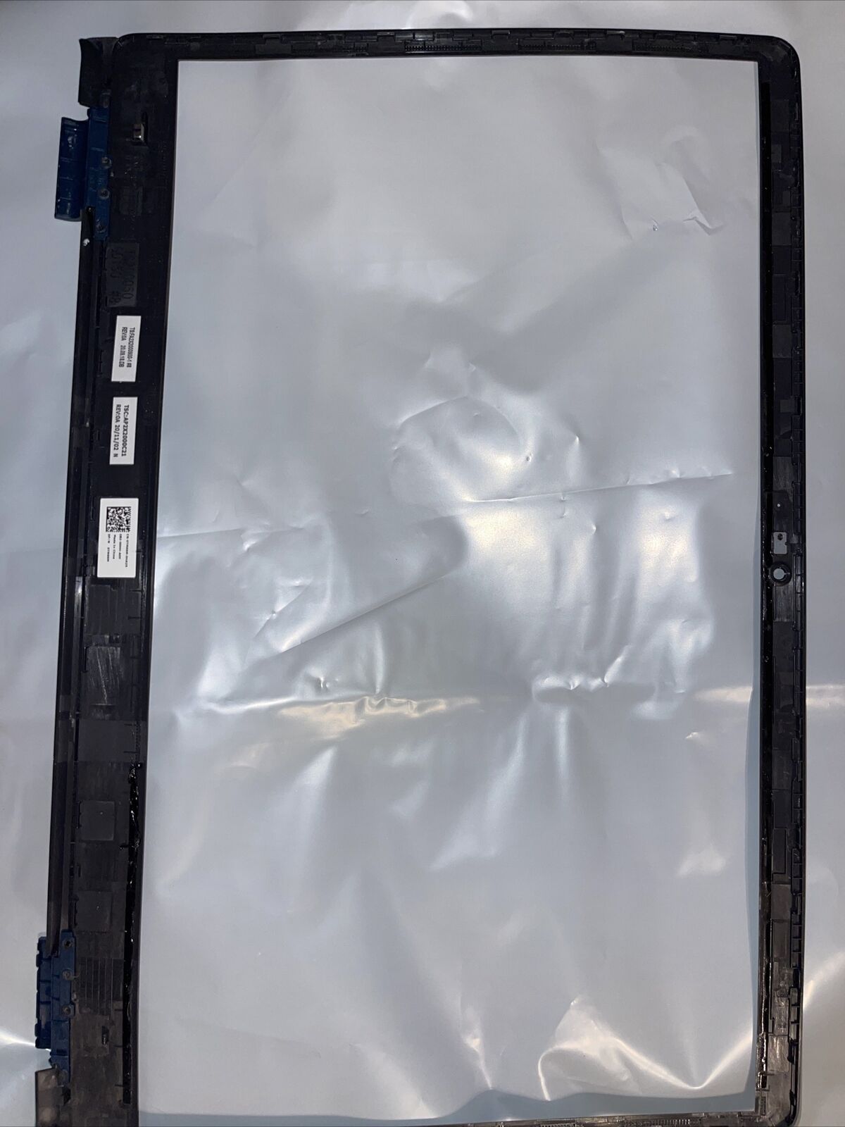 Genuine Dell Inspiron 15 3000 Series Lcd Front Bezel TM69M 0TM69M N4