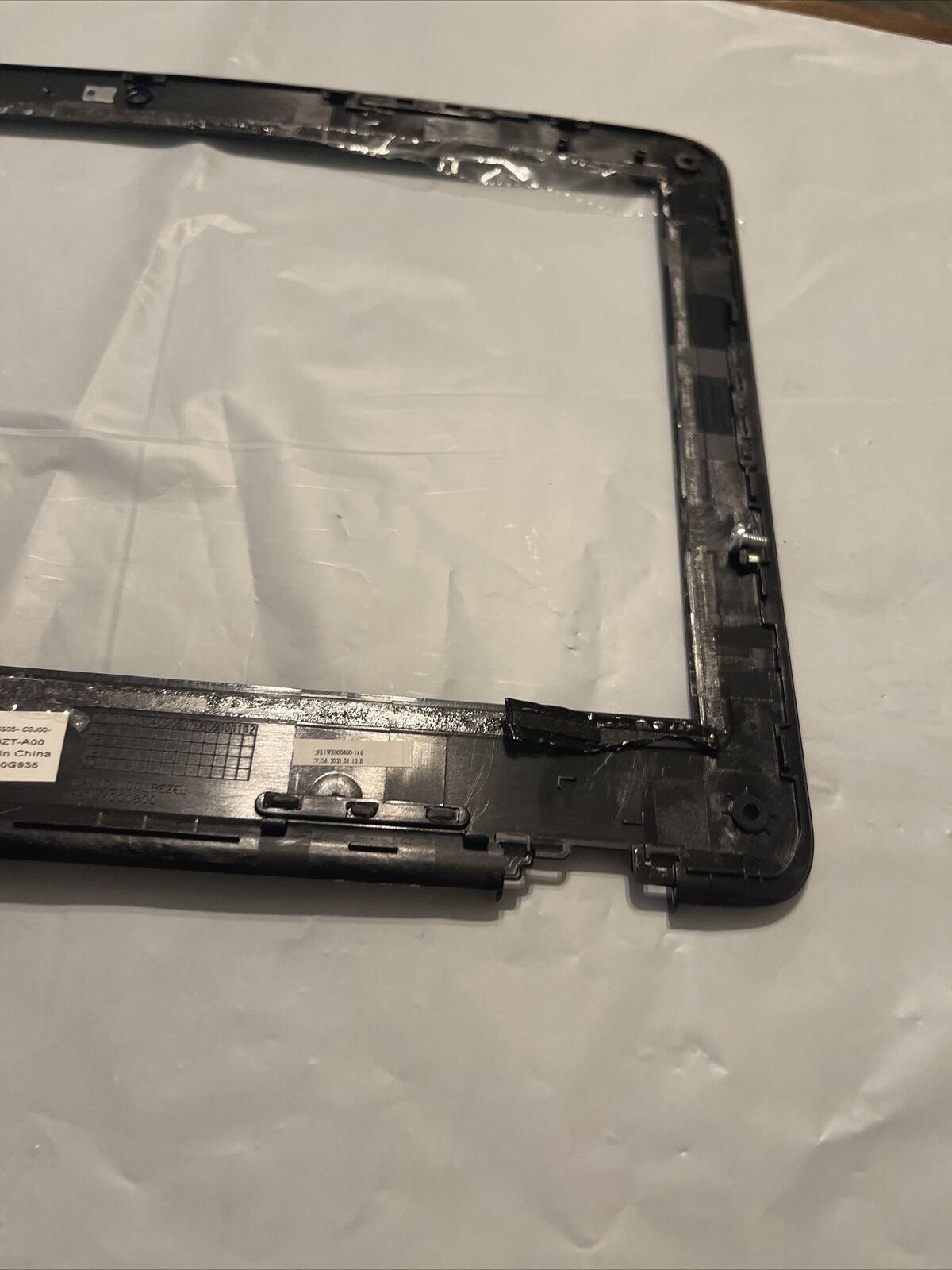 GENUINE Dell Latitude 3190 11.6" Front Trim LCD Bezel 0G935 0G935C 00G935 N4