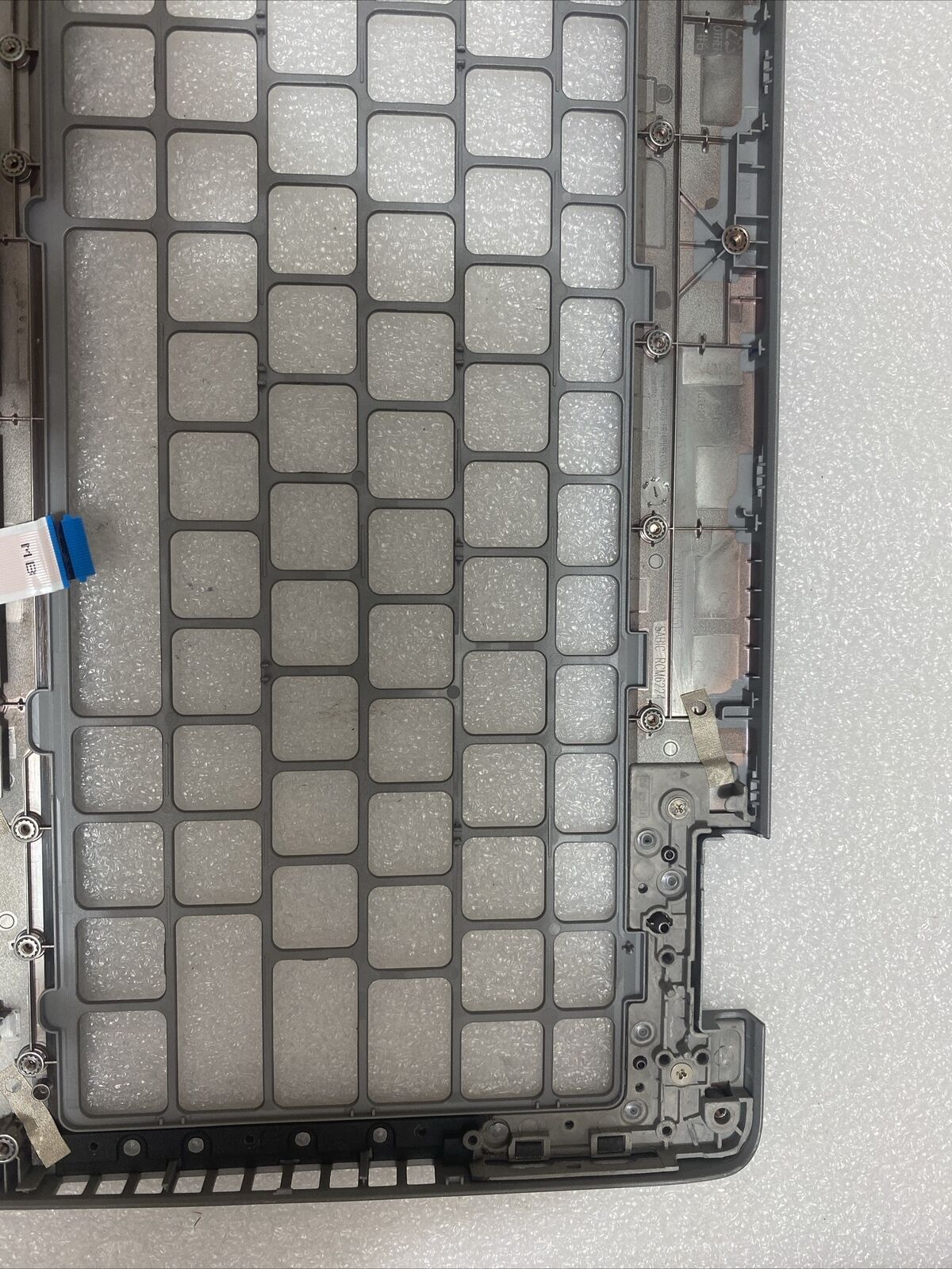 Dell Latitude 5520 Precision 3560 Laptop Palmrest Touchpad DDMHF 09CM3 SD A1