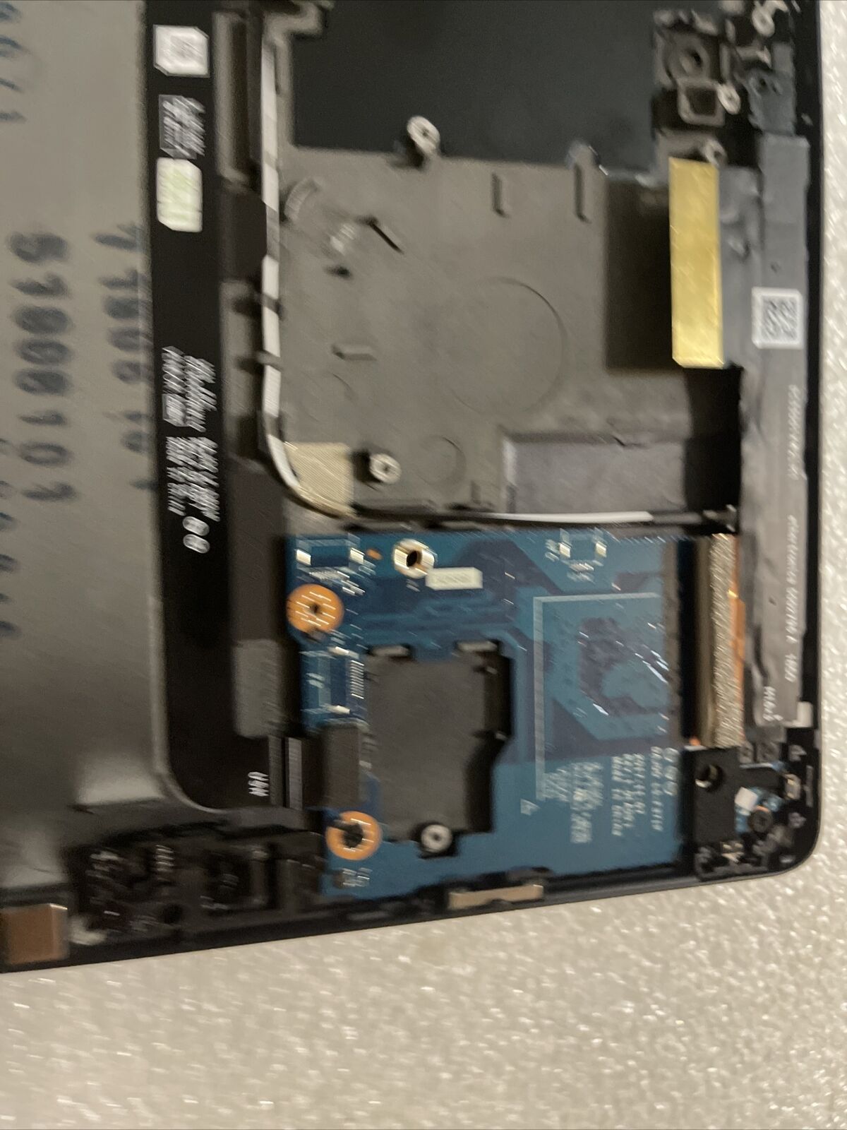 GENUINE DELL  LATITUDE 12 5290 LCd Top Back Cover Extras Black T17G TKR19 H5 B7