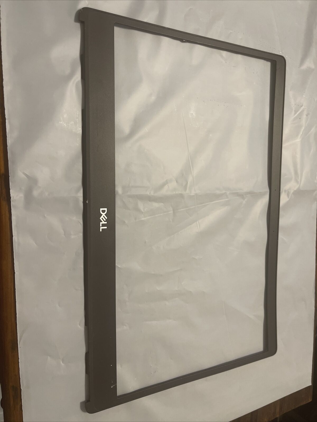 Genuine Dell Precision 7550 15.6" LCD Front LCD Bezel GN3XP 0GN3XP N4