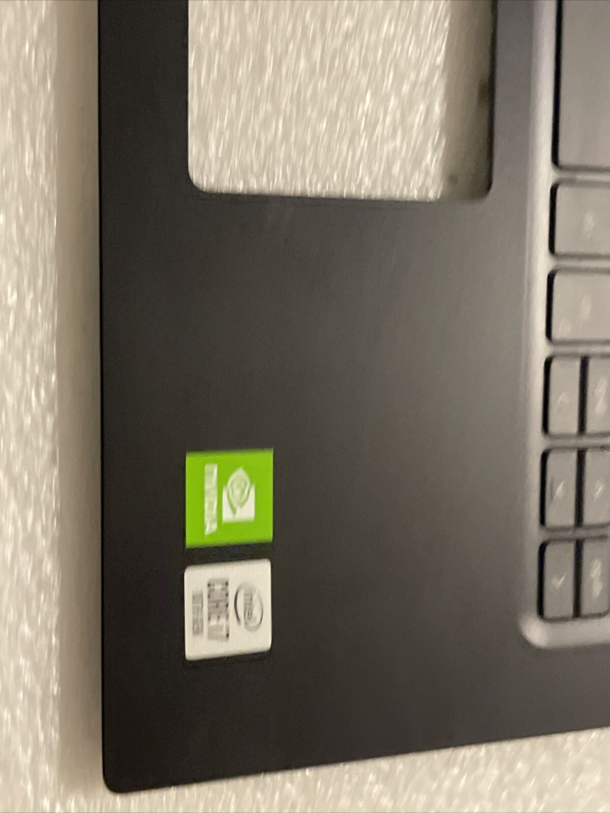 Dell Vostro 14 5490  Palmrest US EnglishKeyboard V5490 TC3CH H1 T1 Dented Corner