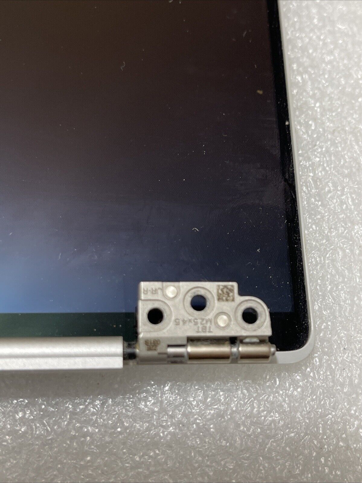 Defective Broken XPS 9320 Plus 13.4" Oled  LCD Touch Screen  Silver 7G0RW NS D3