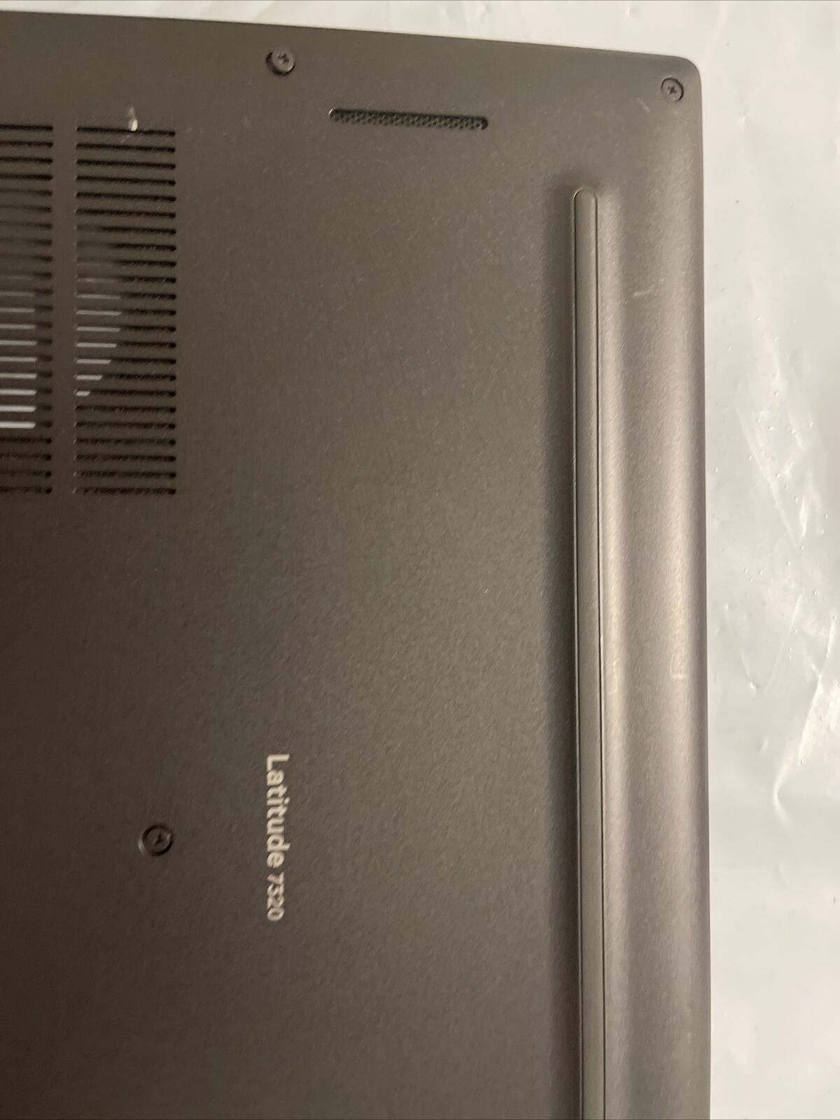 Genuine Dell Latitude 7320 E7320 Laptop Bottom Base  Cover 0F5D0R F5D0R C13B3