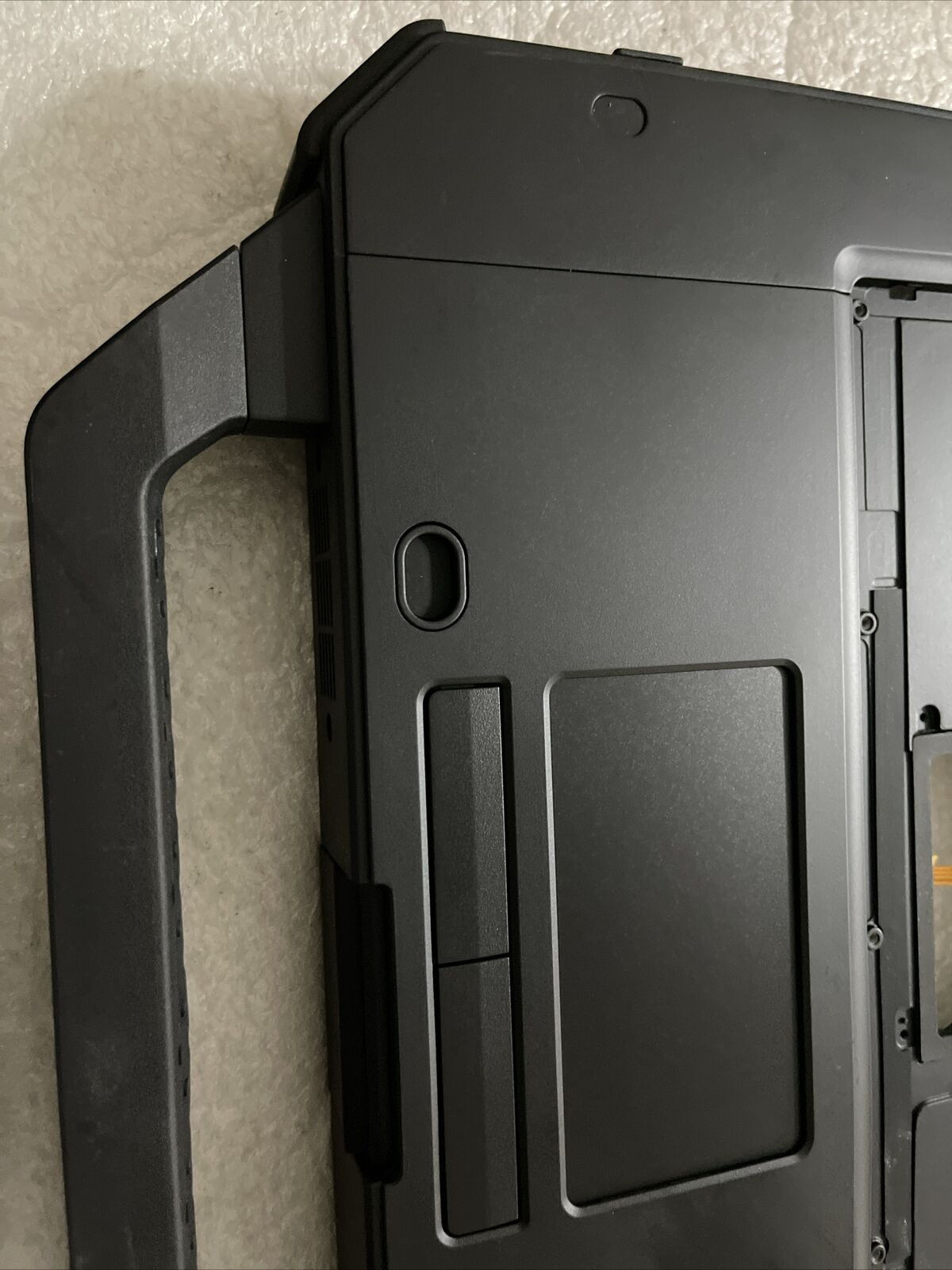 Genuine Dell Latitude 14 Extreme Rugged 7424 Palmrest Touchpad Handle W84HD MTK1