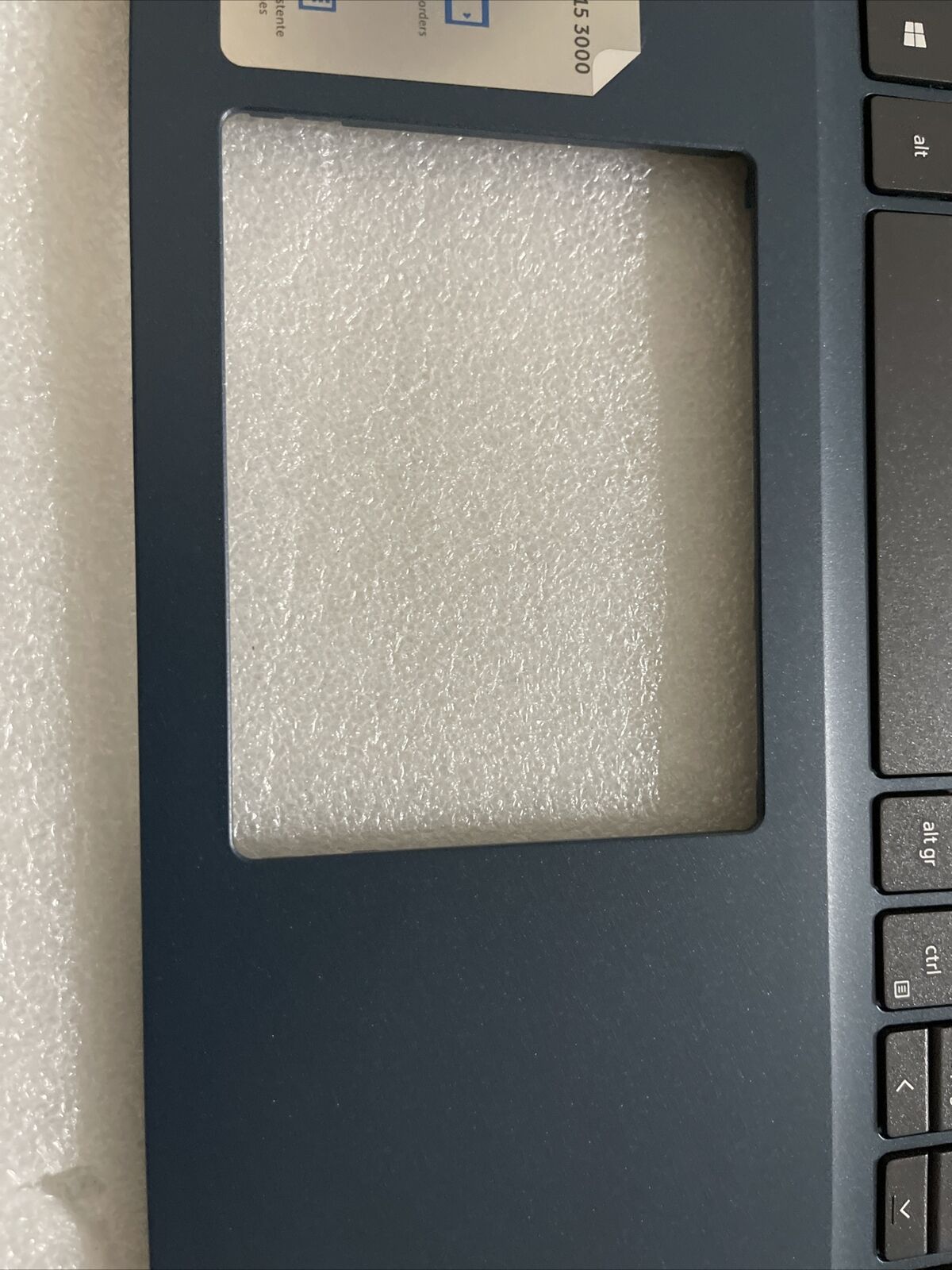 NEW GENUINE DELL Inspiron 15 3000 Palmrest SPANISH KEYBOARD NNV52 0NNV52 H1 P4