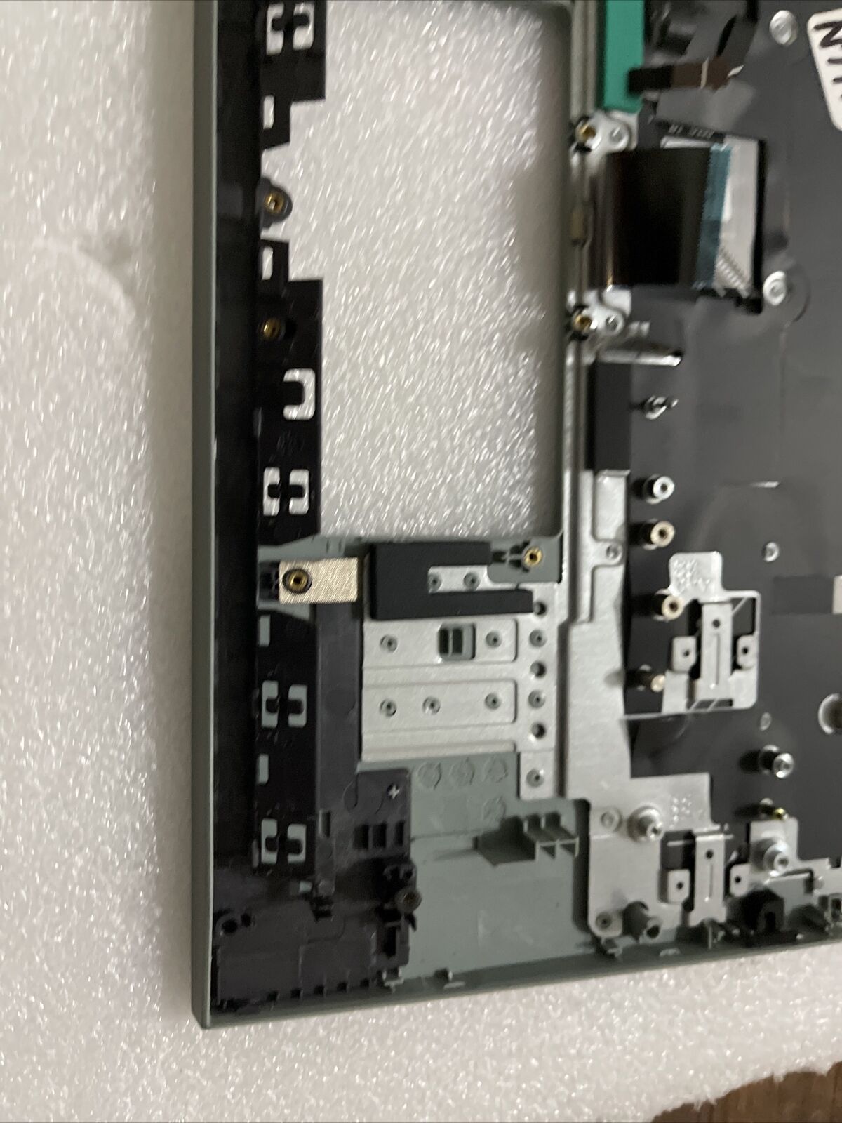 Genuine DELL G15 5510 5511 5515 Palmrest Spanish Backlit Keyboard 4CKKP N1 H2