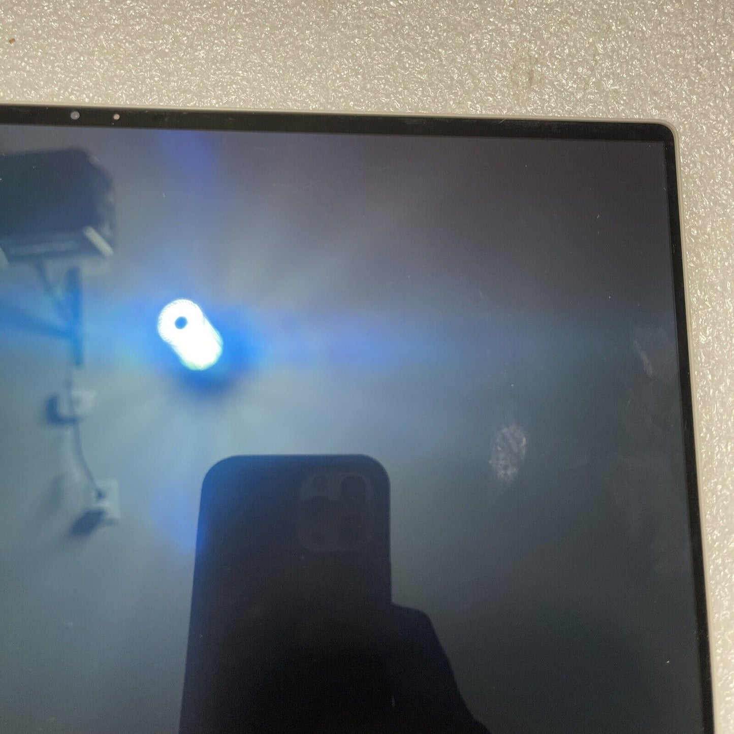 Dell XPS 9320 Plus 13.4" Oled Touchscreen  29WPH VNRJ0 DqJ1 Scratch On Top Lid