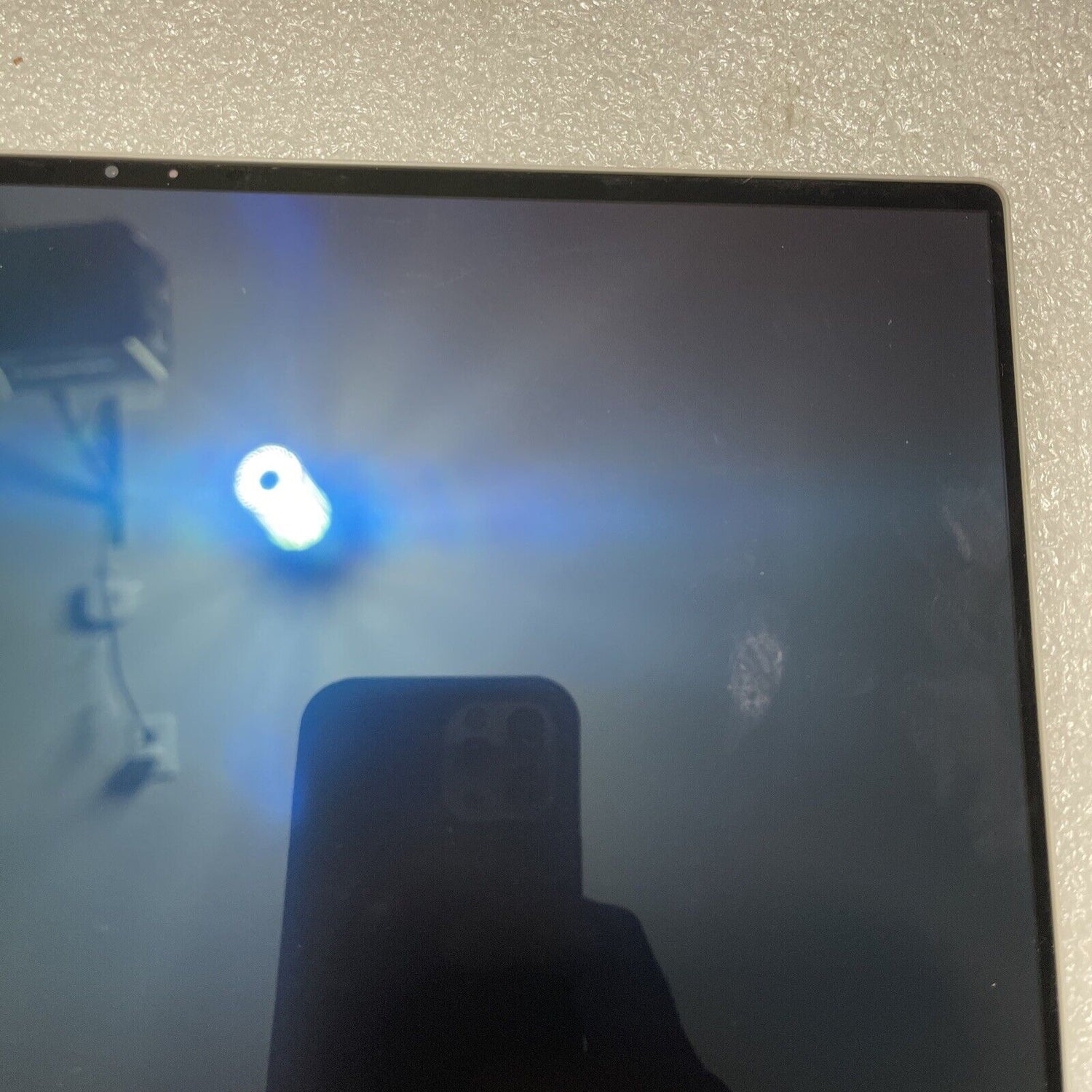 Dell XPS 9320 Plus 13.4" Oled Touchscreen  29WPH VNRJ0 DqJ1 Scratch On Top Lid